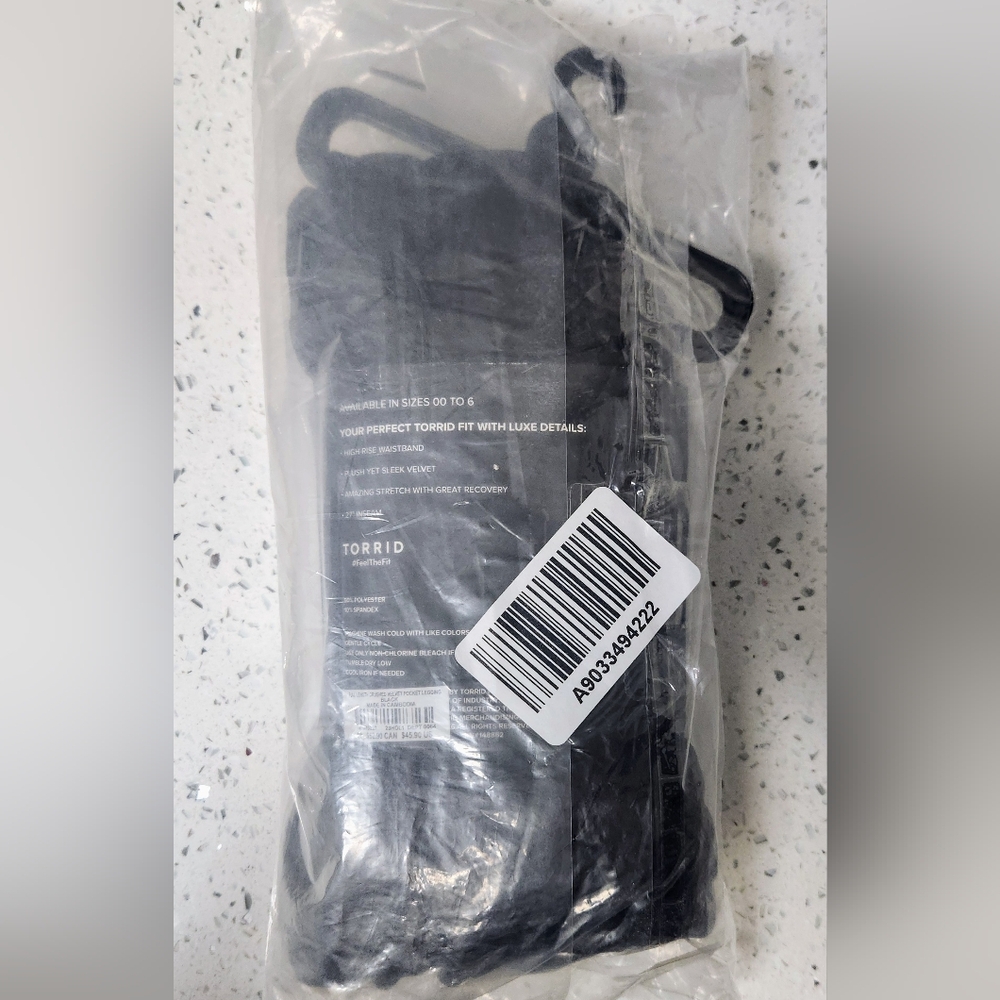 Torrid Full Length Crushed Velvet Pocket Legging - Black - Medium - Picture 5 of 5